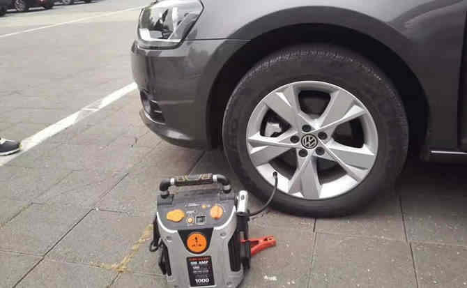 托克托汽车搭电案例